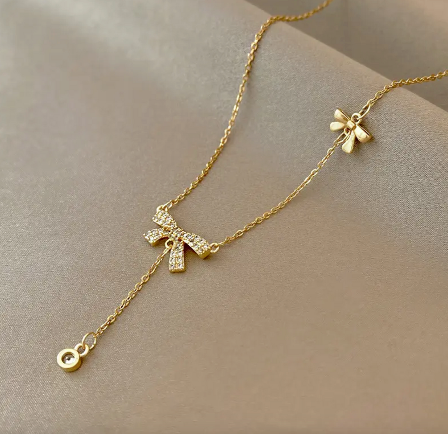 Bow Knot Pendant Necklace